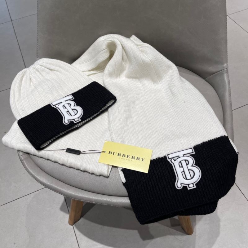 Burberry Caps Scarfs